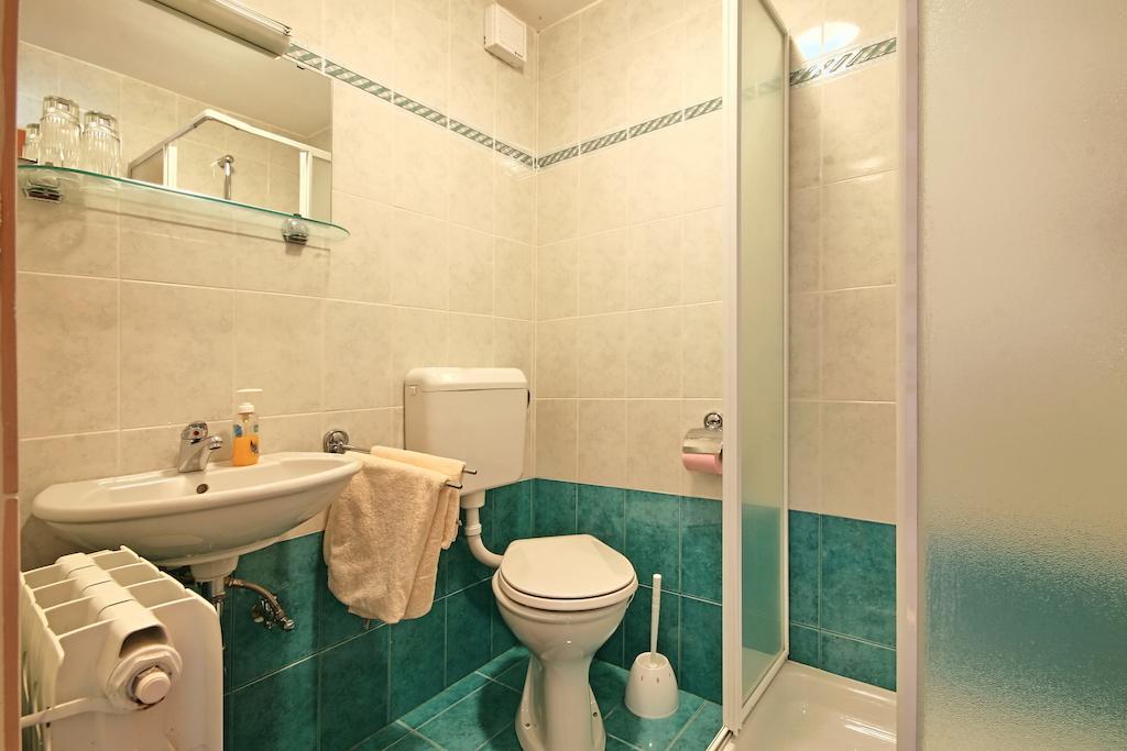 Apartments Bazjak Livade Стая снимка